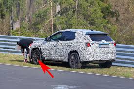 Tucson pushes the boundaries of the segment with dynamic design and advanced features. Watch Out 2021 Hyundai Tucson Loses Its Wheel Nuts During Testing Carscoops
