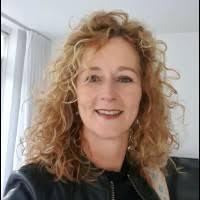 100+ "Miranda Berg" profiles