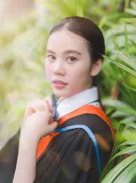 Graduation in Thailand with Royal member be like…!