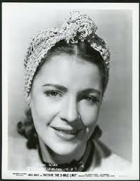 Who is Irene Ware dating? Irene Ware girlfriend, wife