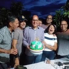 Gracias a los organizadores de esta sorpresa!!! de verdad que estos  momentos son los que uno disfruta, pues me llenaron de fraternidad y me  permitió unir los lazos de hermandad. Dios bendiga