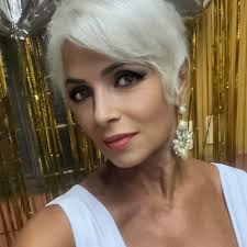 Hoje é dia de agradecer a Deus pelo dom de tua vida Pe. Thiaguinho.  Parabéns por mais um ano de vida e que o Bom Deus te conceda sabedoria e  coragem missionária