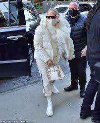 Jennifer lopez and maluma lonely (pa ti + lonely 2020). Jennifer Lopez Is A Dream In Cream Outfit As She Heads To A Rehearsal For Her Nye Performance Daily Mail Online