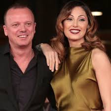 Anna tatangelo e gigi d'alessio di muovo insieme. Gigi D Alessio E Anna Tatangelo Separati Fan Tuona Fanno Ridere Lanostratv