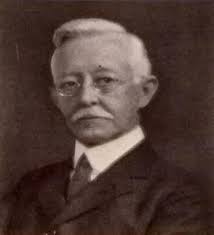 TESIS: MORFOLOGÍA DE CÁMARA PULPAR, CONDUCTOS RADICULARES Y ÁPICE DE  PREMOLARES INFERIORES USANDO CBCT