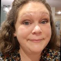 Colleen Marsh's Instagram, Twitter & Facebook