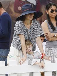 Guillaume canet et sa compagne, marion cotillard, ont contracté le virus qui terrasse la planète depuis janvier. Marion Cotillard And Cute Son Marcel Cheer For Her Husband Guillaume Canet During Longines Global Champ Marion Cotillard Marion Cotillard Style Marion Cotilard