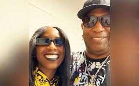 Naomi's Dad Set to Perform Her Entrance Live at WWE SummerSlam