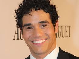 GRIGWARE REVIEWS : Cabaret review