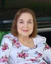 Patricia Minor's Instagram, Twitter & Facebook