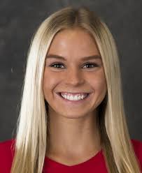 Energy, enthusiasm define UW volleyball defensive specialist Riley Bell