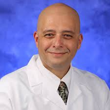 Let's celebrate a few aspiring physicians in the latest cohort of the  UArizona Health Sciences Primary Care Physician Scholarship Program. 🩺 1)  "Communicating with others, empathizing with them and providing assistance  are