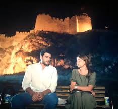 Yerli romantik, komedi filmi nasipse olur başrollerini burak sevinç ve algı eke paylaşmaktadır iyi şansı yaver gitmeyen genç bir kadının başından geçen olayların anlatıldığı nasipse olur filmi. Boyabat Ta Cekilen Nasipse Olur Filminin Galasi Yapildi Boyabat Manset Halkin Iradesi