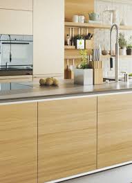 Welches Holz Passt Dazu Tipps Fur Die Kombination Verschiedener Holzarten Kuchenfinder Kuche Eiche Kuchenstil Kuchendesign