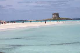 Früher hatten dort noch die römer einige ihrer siedlungen, heute ist ein großteil der inselgruppe touristisch erschlossen. La Pelosa Sardegna Italy Places To Visit Beach