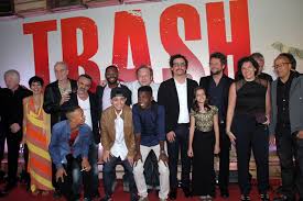 Wagner moura @estadaoconteudo 21 feb 2014. Rodrigo Santoro Selton Mello E Wagner Moura Participam De Pre Estreia De Filme O Fuxico