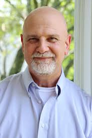 Volunteers — St. Louis Writers Guild