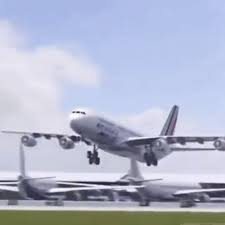 Airplane Dancing GIF - Airplane Dancing Dance - Discover &amp; Share GIFs