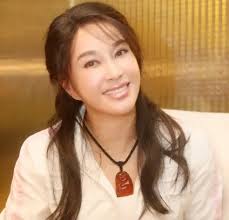 Võ Tắc Thiên" Lưu Hiểu Khánh trẻ đẹp đáng kinh ngạc