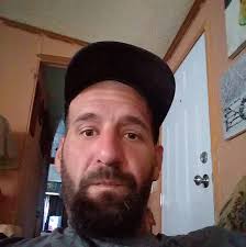 What are the differences between the white Big Boss 8k and the black Big  Boss?