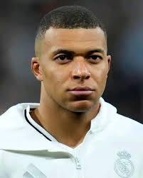 Kylian Mbappe returns to Real Madrid training