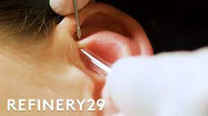 I Got A Custom Constellation Piercing From Brian Keith Thompson Macro Beauty Refinery29 Youtube