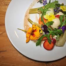 Served with fried rice, egg roll and soup or iced tea choice of soup, wonton, egg drop or hot & sour soup. Evergreen Grill Aus East Lansing Speisekarte