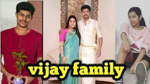 Ilaya thalapathy vijay fans, chennai, tamil nadu. Actor Vijay Real Family Unseen Photos Youtube