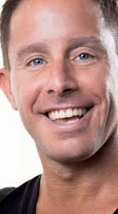 Becky Lennox's Instagram, Twitter & Facebook