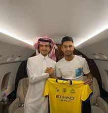 454 replies 4,853 retweets 4,187 likes. Ù…Ø§Ø±ØªÙŠÙ†ÙŠØ² ÙŠÙ„Ø­Ù‚ Ø¨Ø¨Ø¹Ø«Ø© Ø§Ù„Ù†ØµØ± Ø¹Ù„Ù‰ Ù…ØªÙ† Ø·Ø§Ø¦Ø±Ø© Ø®Ø§ØµØ©