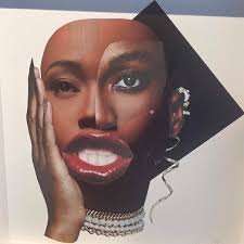 One thing about Zucot Gallery is that we offer beautiful art for all  budgets. 💰 🖼️ Marryam Moma