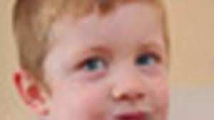 Camera captures moment boy,4, traps finger in plughole