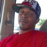 Corey Comeaux's Instagram, Twitter & Facebook