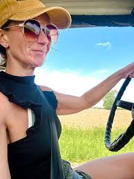 cat update: dan 💕 good morning ☀️