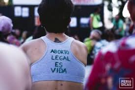 Esta jornada el senado argentino debate el proyecto de ley para la legalización del aborto voluntario. Nc Z0uyfealz0m