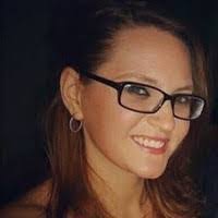 Deirdre Horn's Instagram, Twitter & Facebook