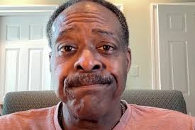 Couple Glasses of Wine' Sealed Leon Harris' Fate