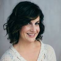 Donna Putnam's Instagram, Twitter & Facebook