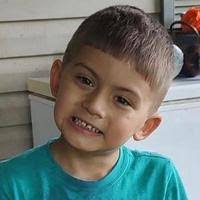 Evan Kyle's Instagram, Twitter & Facebook