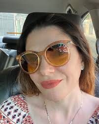 Venezuela 🇻🇪 TBT ✨☺️🔥 llevó tu luz y tu aroma en mi piel y el cuatro en  el corazón ♥️ 🎤🪕🪘🥁🎼😎 #venezuela🇻🇪 #maracaibo #colombia🇨🇴  #medellín #usa #brasilia #argentina🇦🇷 #chilegram #mamacocoya  #instagramers #latinoamerica #mexico