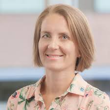 Lori Maness's Instagram, Twitter & Facebook