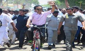 Dmk president m k stalin called the state election commission spineless for allegedly succumbing to pressure from chief minister edappadi k palanisamy who allegedly wanted. M K Stalin Goes For Image Makeover Woos Tamil Nadu Youth