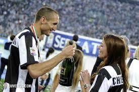 Güncel performans bilgileri giorgio chiellini (juventus turin) oynanan maçlar goller asistler kartlar tüm müsabakalar. Juventusfc A Twitter Giorgio Chiellini And Wife Carolina Welcome Baby Nina Into The World Congrats Chiello Http T Co 0tlnr2ebsl Http T Co Eq9r3wotk3