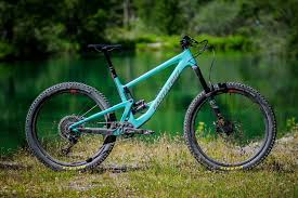The long top tube and slack geometry gives it. 23 Best Bike Brands Of 2021 Reviewed Bike Smarts