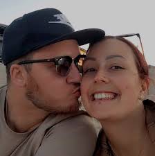 Hi I'm looking for a Jane Hall, Asda gave me your prescription and I didn't  notice until I got home, I want to make you aware of the mistake they've  made, they're