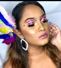 Makeup By Sanjana Carnival queen #hummingbird pigments