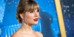 Republic superstar taylor swift collected the album. Taylor Swift Responds To Scooter Braun Selling Her Masters Confirms She S Re Recording Her First Albums Pitchfork