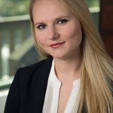 Candace Knox's Instagram, Twitter & Facebook