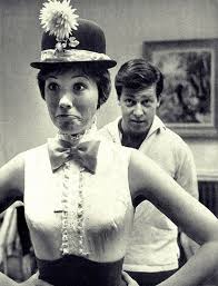 Julie Andrews 77 Years Of Fabulousness Julie Andrews Mary Poppins Hollywood