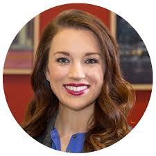 Julie Mcarthur's Instagram, Twitter & Facebook